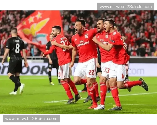 本菲卡阵容齐整体能储备充足，边路快马组合冲击皇马残缺防线